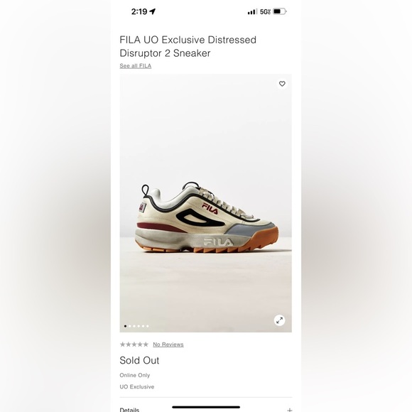 FILA x Urban Outfitters Exclusive Distressed Disruptor 2 Chunky Sneaker - Picture 10 of 15